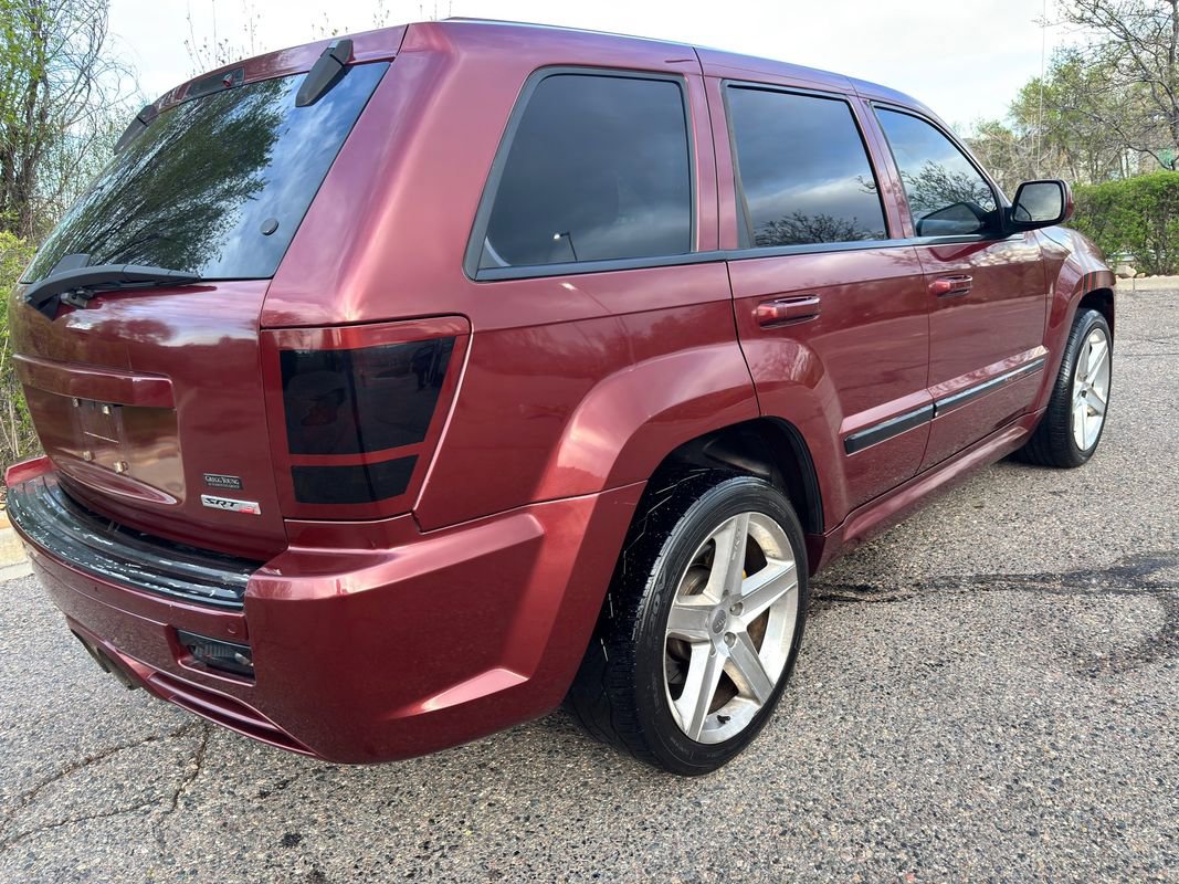 Used 2007 Jeep Grand Cherokee SRT8 w/ SRT Option Group I AWD/4WD image 9