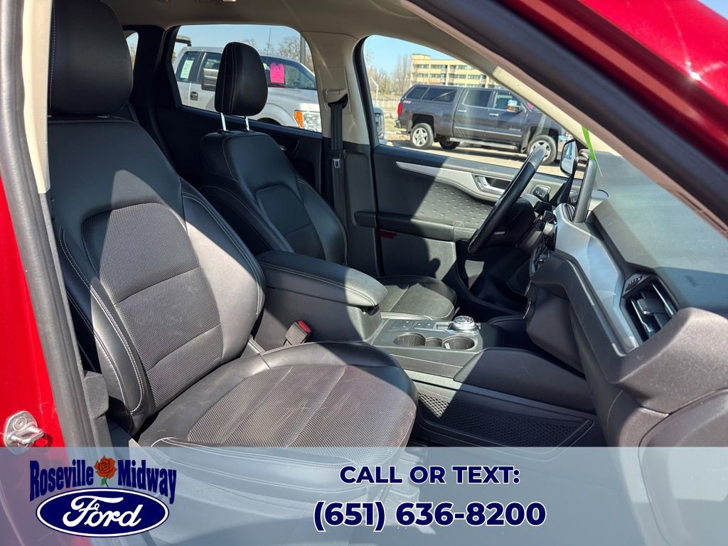 Used 2020 Ford Escape SEL image 34