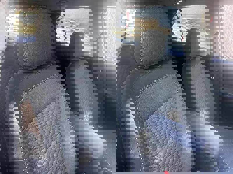 Used 2018 Chevrolet Equinox LT image 28