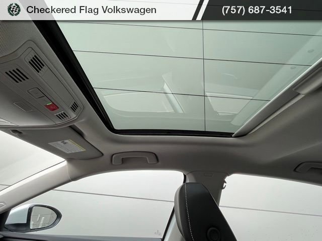 New 2026 Volkswagen Jetta SE image 9