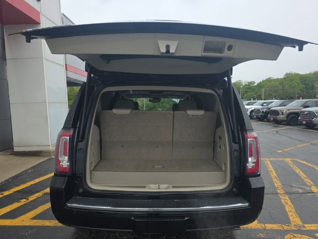 Used 2018 GMC Yukon Denali w/ Denali Ultimate Package AWD/4WD image 5