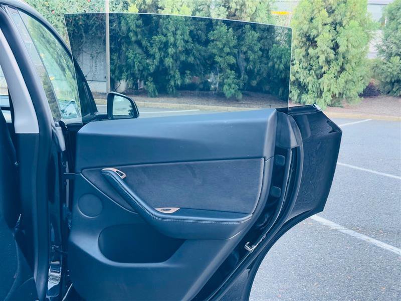 Used 2021 Tesla Model Y Long Range image 21