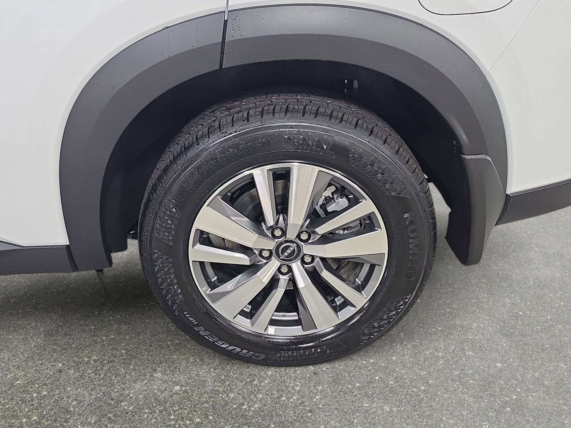 New 2026 Nissan Pathfinder SL FWD image 32