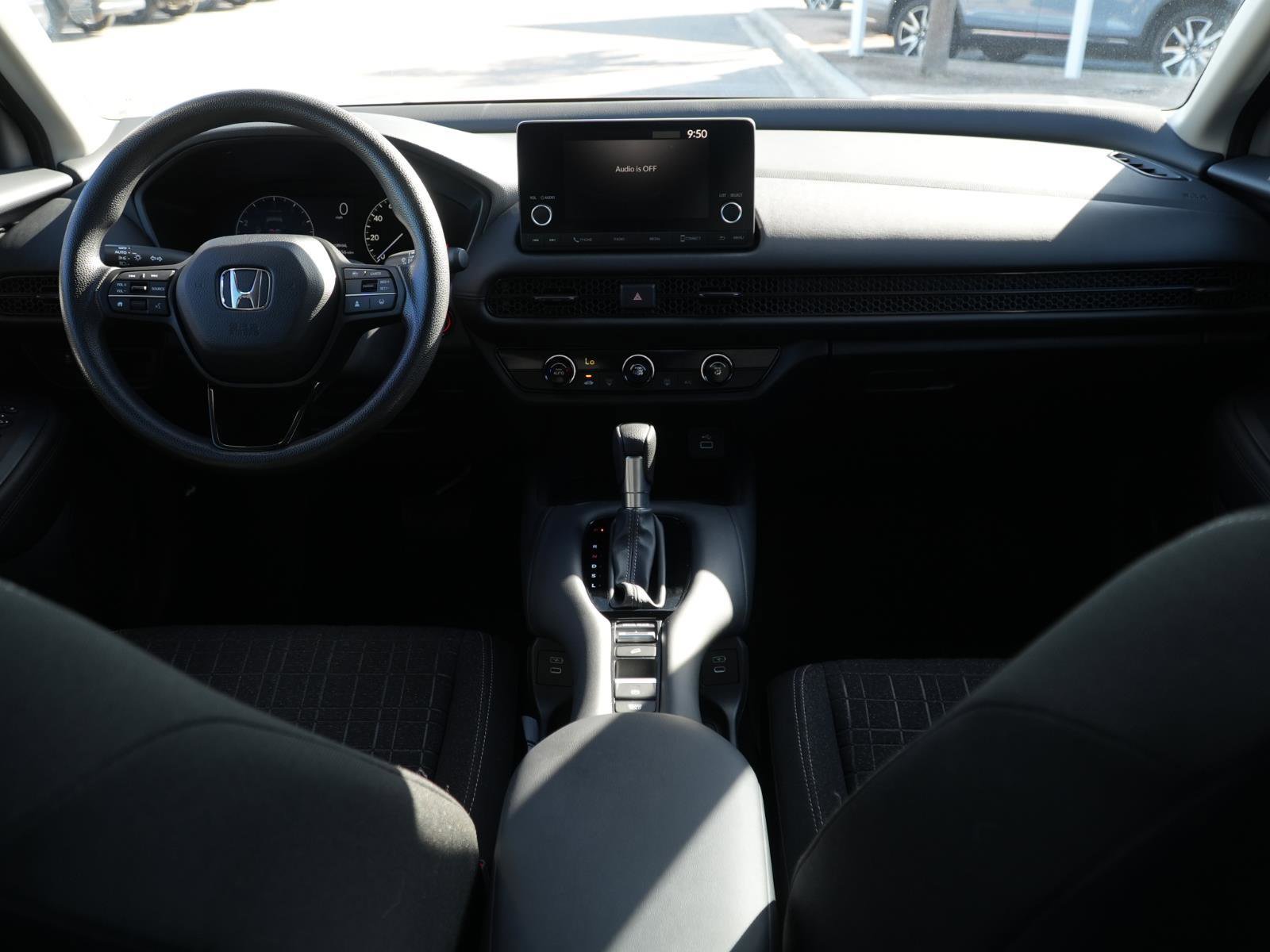 Used 2024 Honda HR-V LX image 19