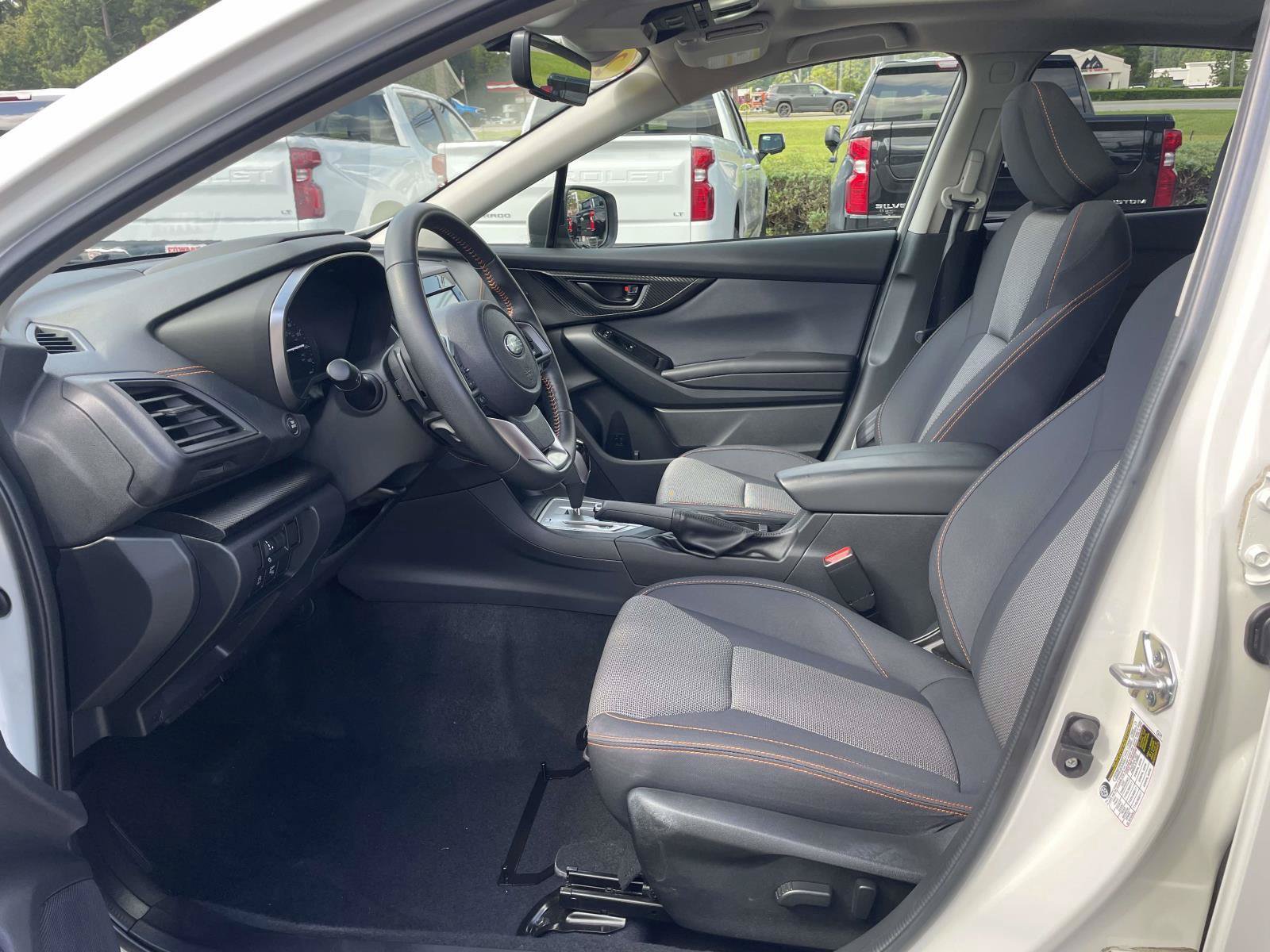 Used 2023 Subaru Crosstrek 2.0i Premium AWD/4WD image 4