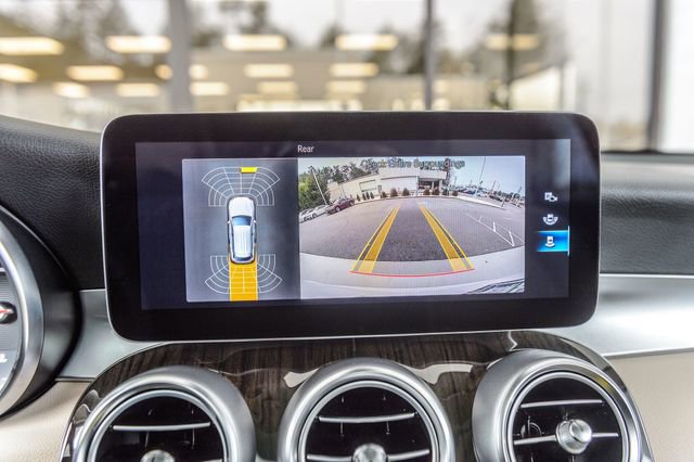 Used 2021 Mercedes-Benz GLC 300 4MATIC image 27