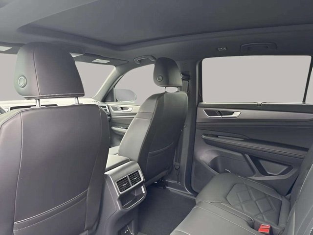 New 2026 Volkswagen Atlas Cross Sport SE image 6