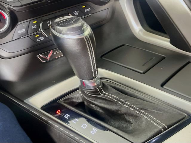Used 2017 Chevrolet Corvette Stingray Coupe w/ 1LT RWD image 18