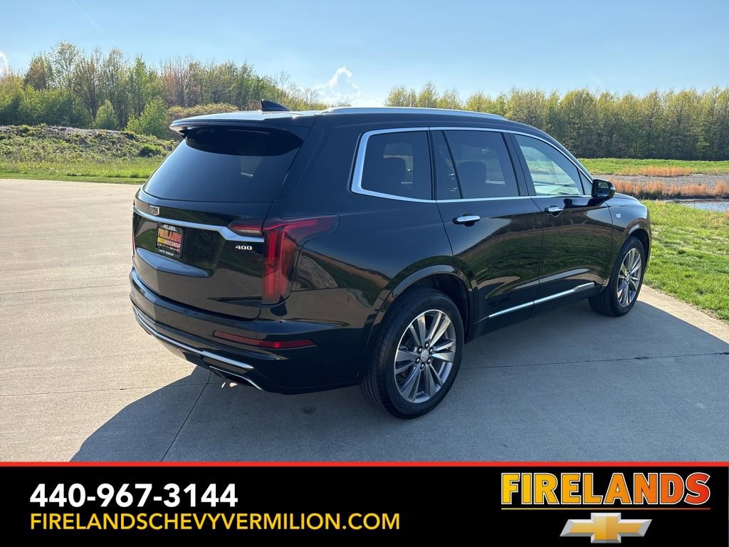 Used 2022 Cadillac XT6 Premium Luxury AWD/4WD image 9