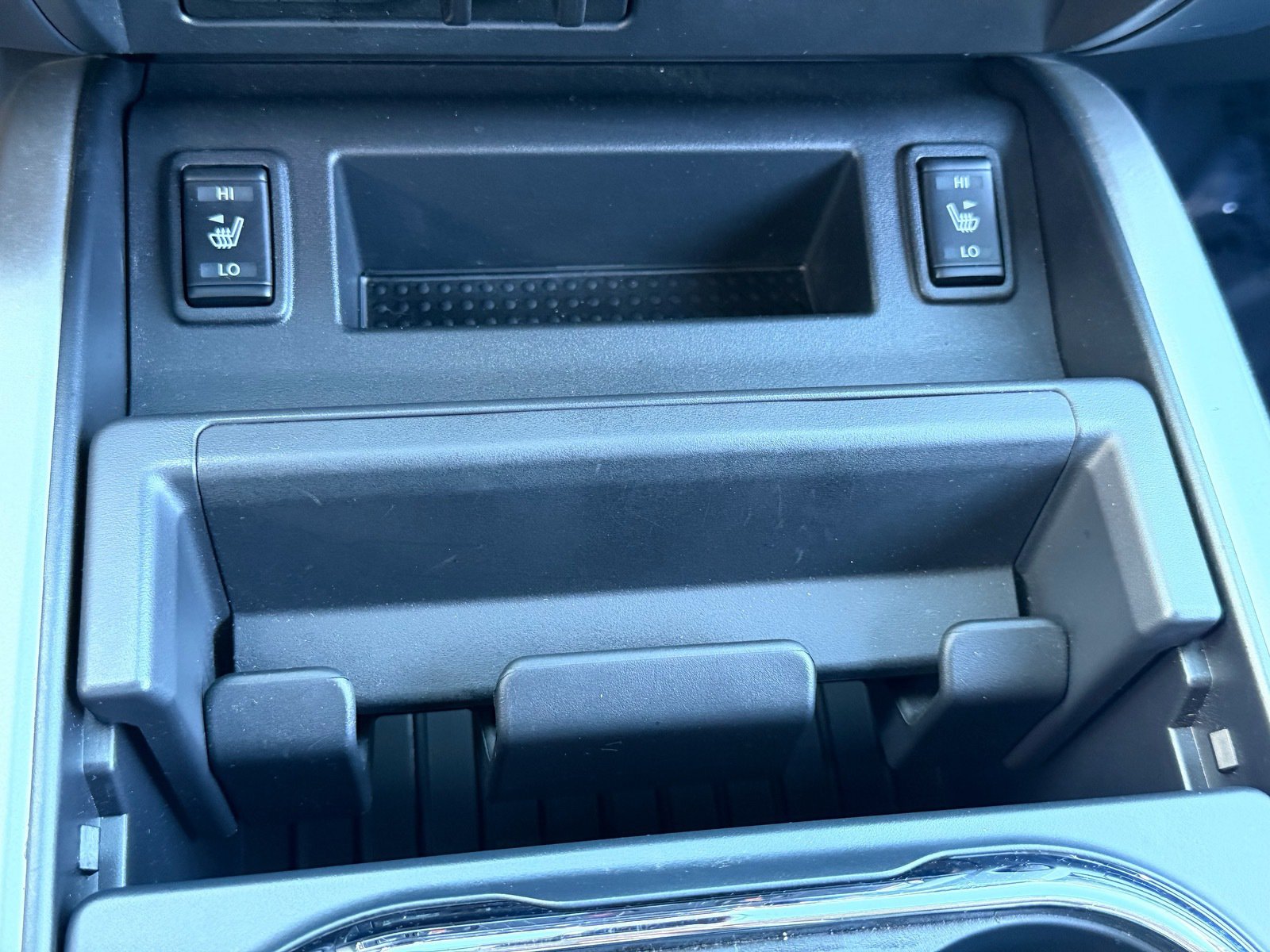 Certified 2024 Nissan Titan SV w/ SV Convenience Package AWD/4WD image 27