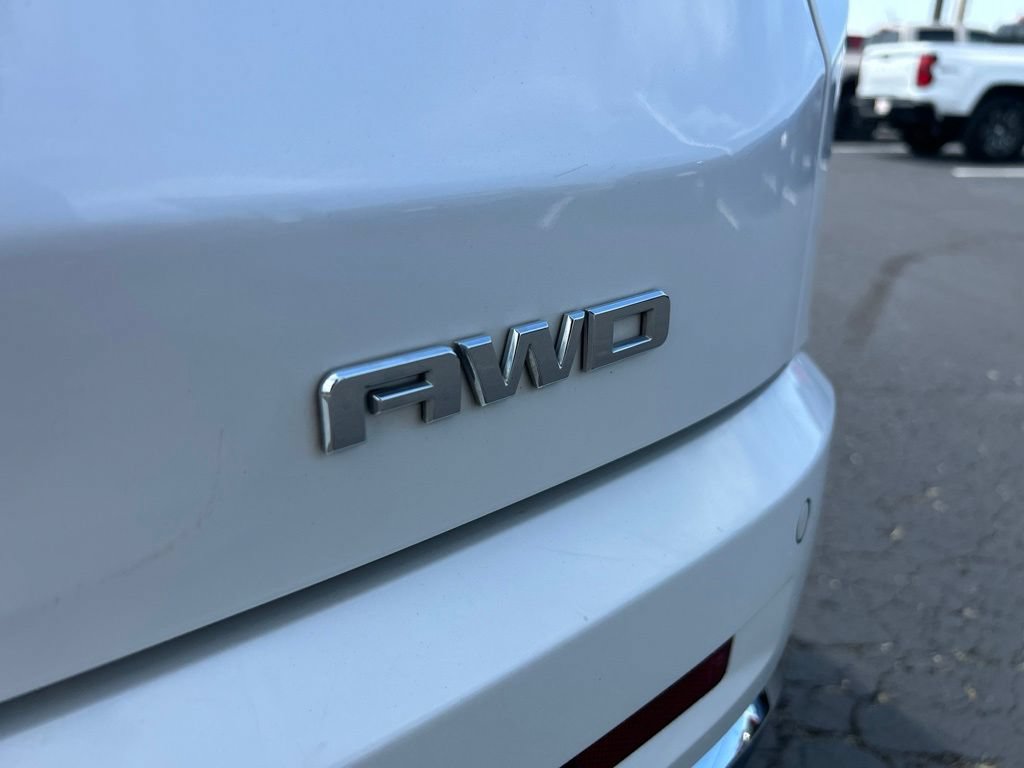 Used 2018 GMC Acadia Denali AWD/4WD image 12