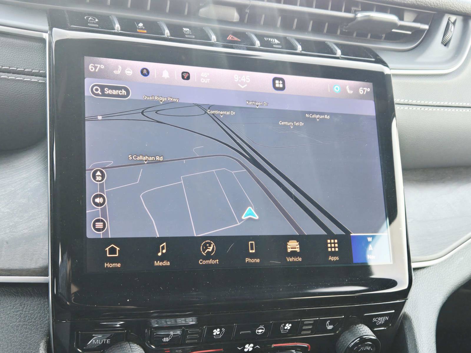 Used 2024 Jeep Grand Cherokee Limited w/ Luxury Tech Group II image 28