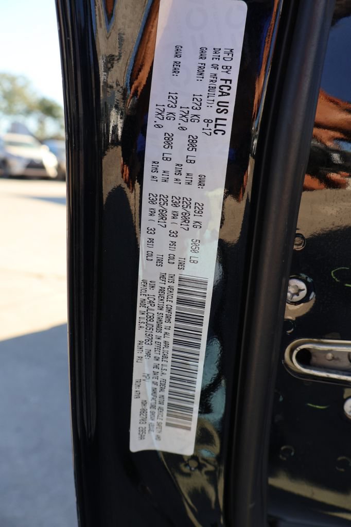 Used 2018 Jeep Cherokee Latitude FWD image 17