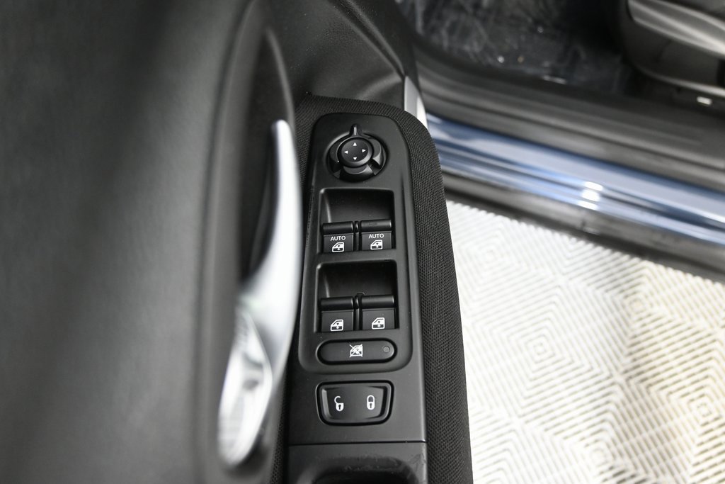 Used 2020 Jeep Renegade Sport image 19