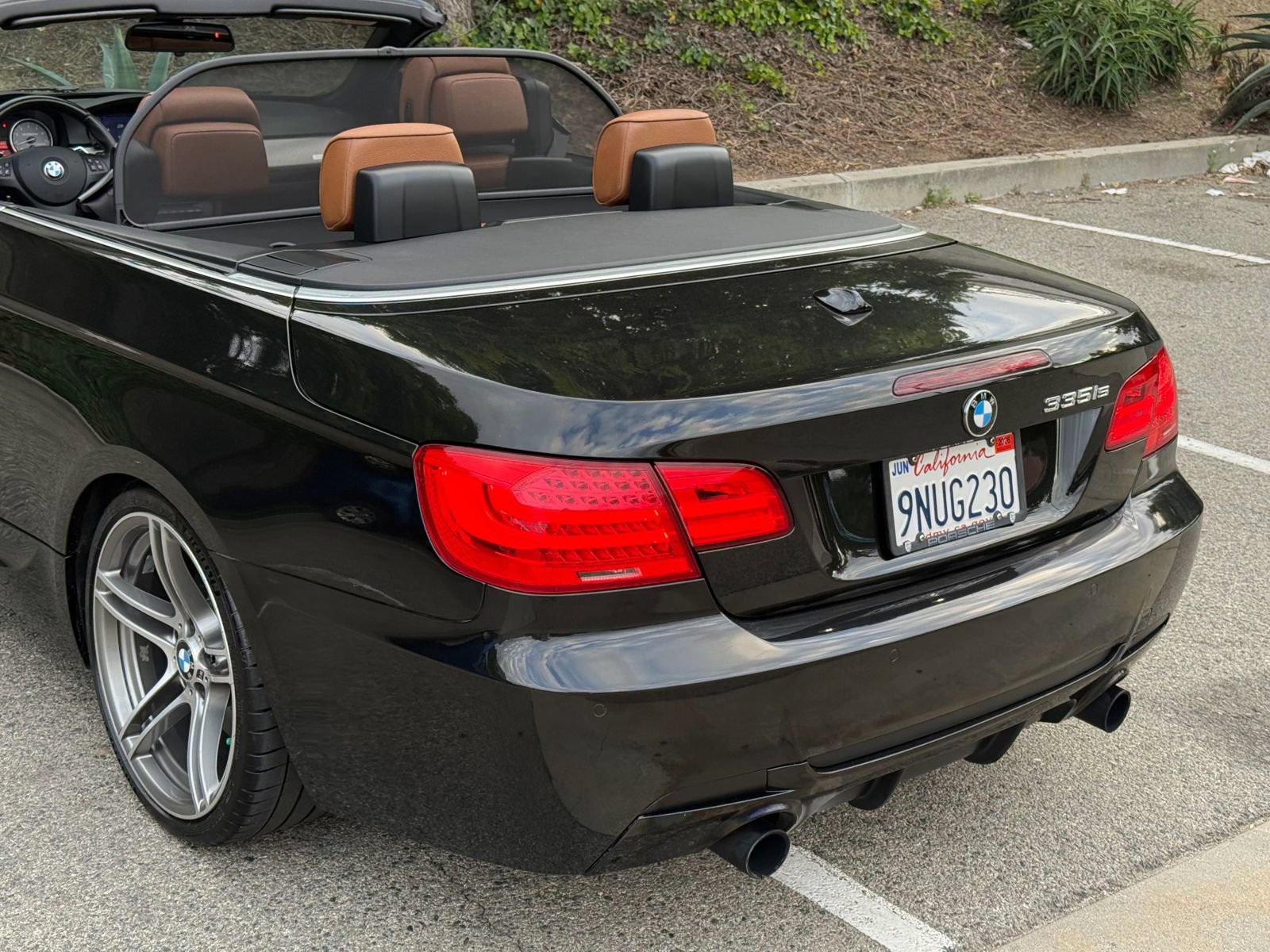 Used 2012 BMW 335is Convertible RWD image 20