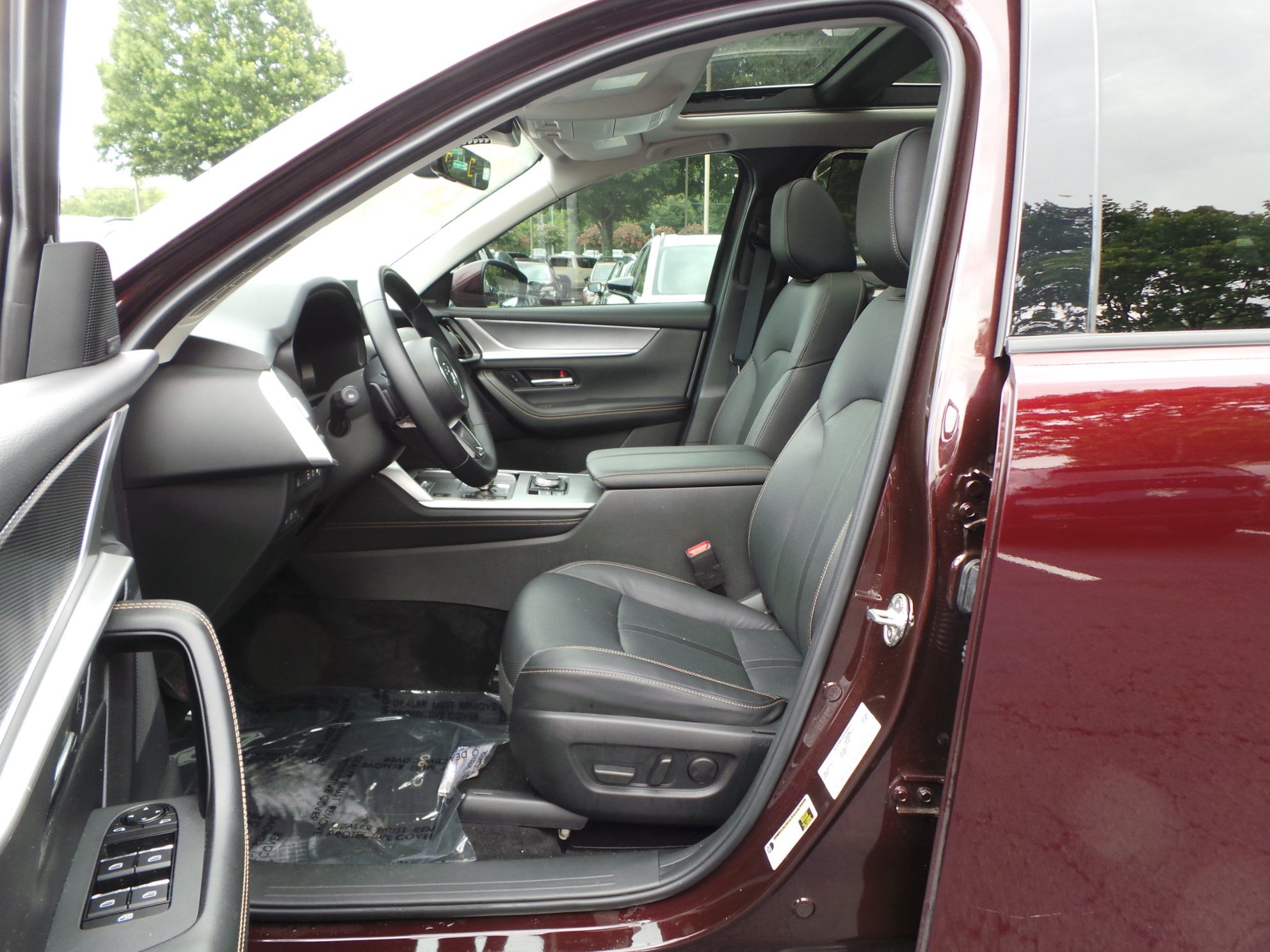 Certified 2024 MAZDA CX-90 Plug-In Hybrid w/ Premium Pkg AWD/4WD image 30