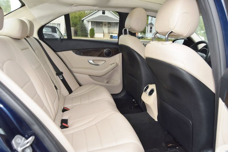 Used 2018 Mercedes-Benz C 300 Sedan w/ Premium Package image 35