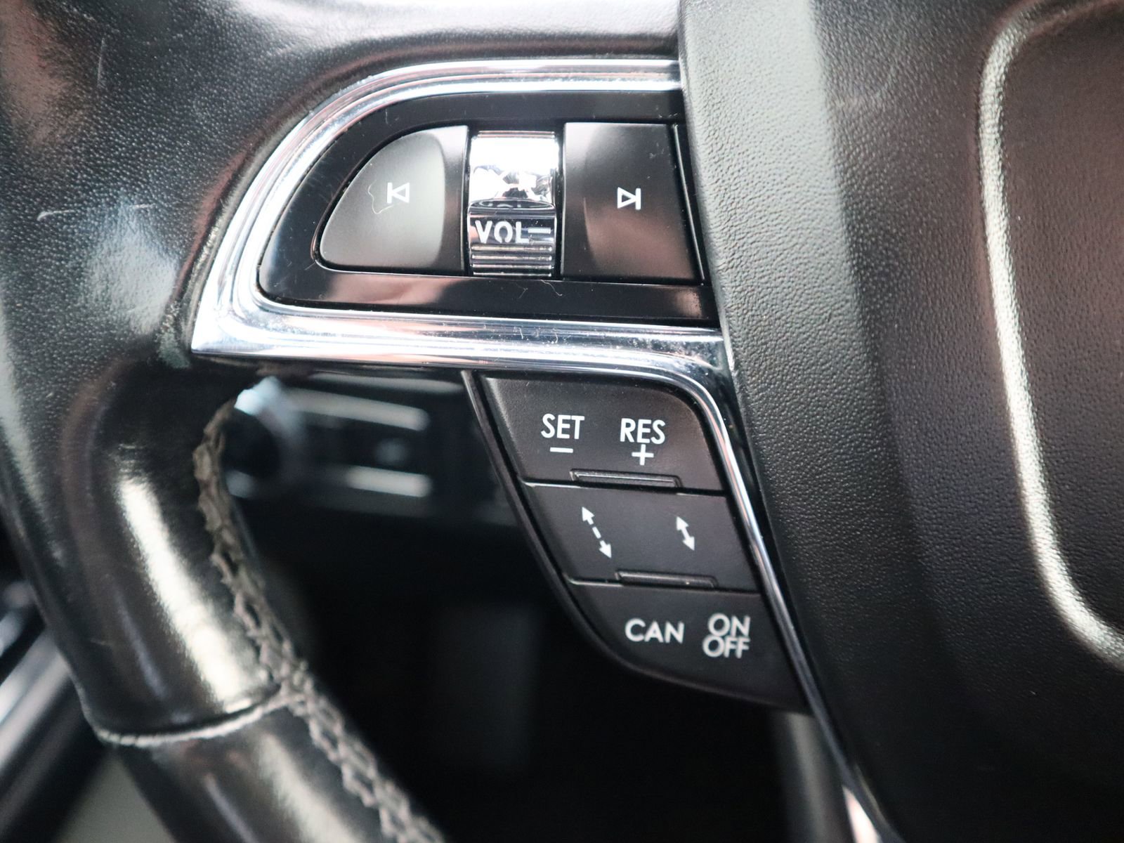 Used 2018 Lincoln Navigator Reserve w/ Technology Package AWD/4WD image 34