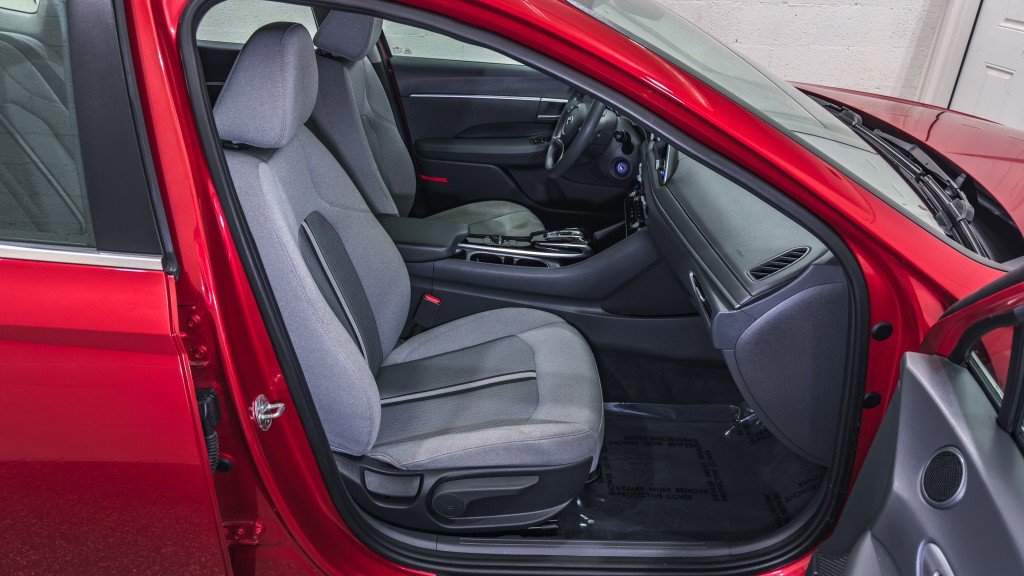 Used 2022 Hyundai Sonata SE image 18