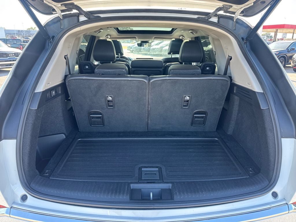 Used 2023 Acura MDX w/ Technology Package FWD image 13