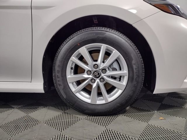 New 2026 Toyota Camry LE FWD image 9