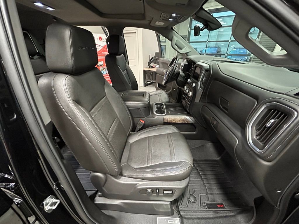 Used 2019 GMC Sierra 1500 Denali w/ Denali Ultimate Package image 38