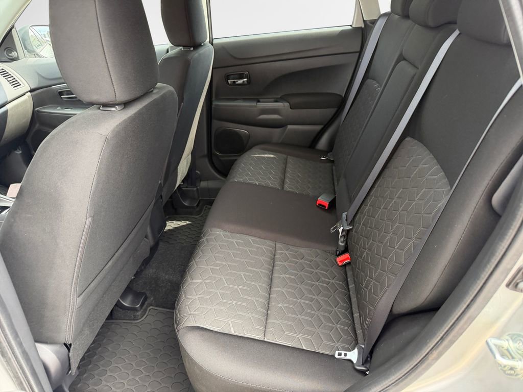 Used 2024 Mitsubishi Outlander Sport ES AWD/4WD image 24