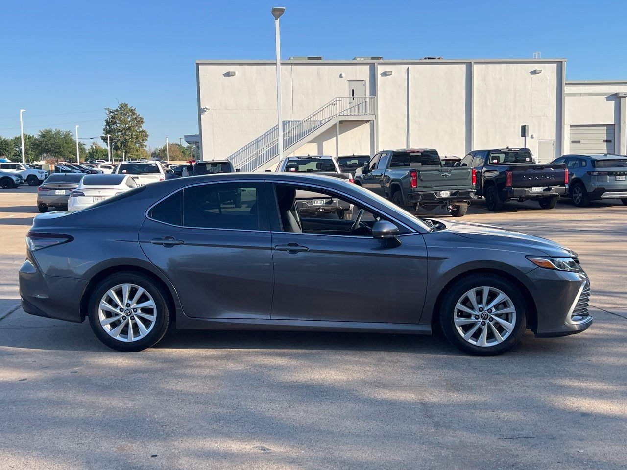 Used 2021 Toyota Camry LE FWD image 1
