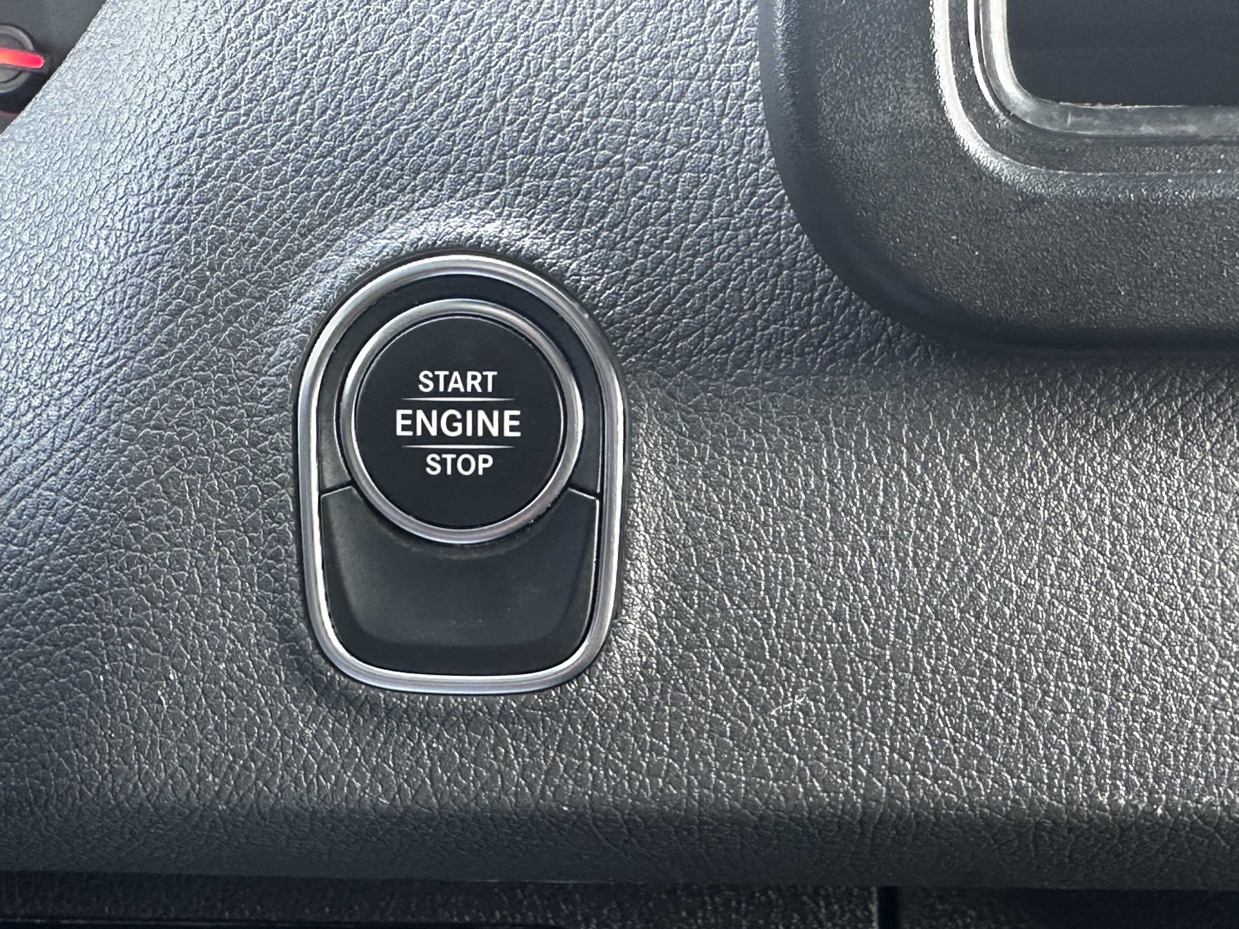 Used 2024 Mercedes-Benz Sprinter 2500 image 28