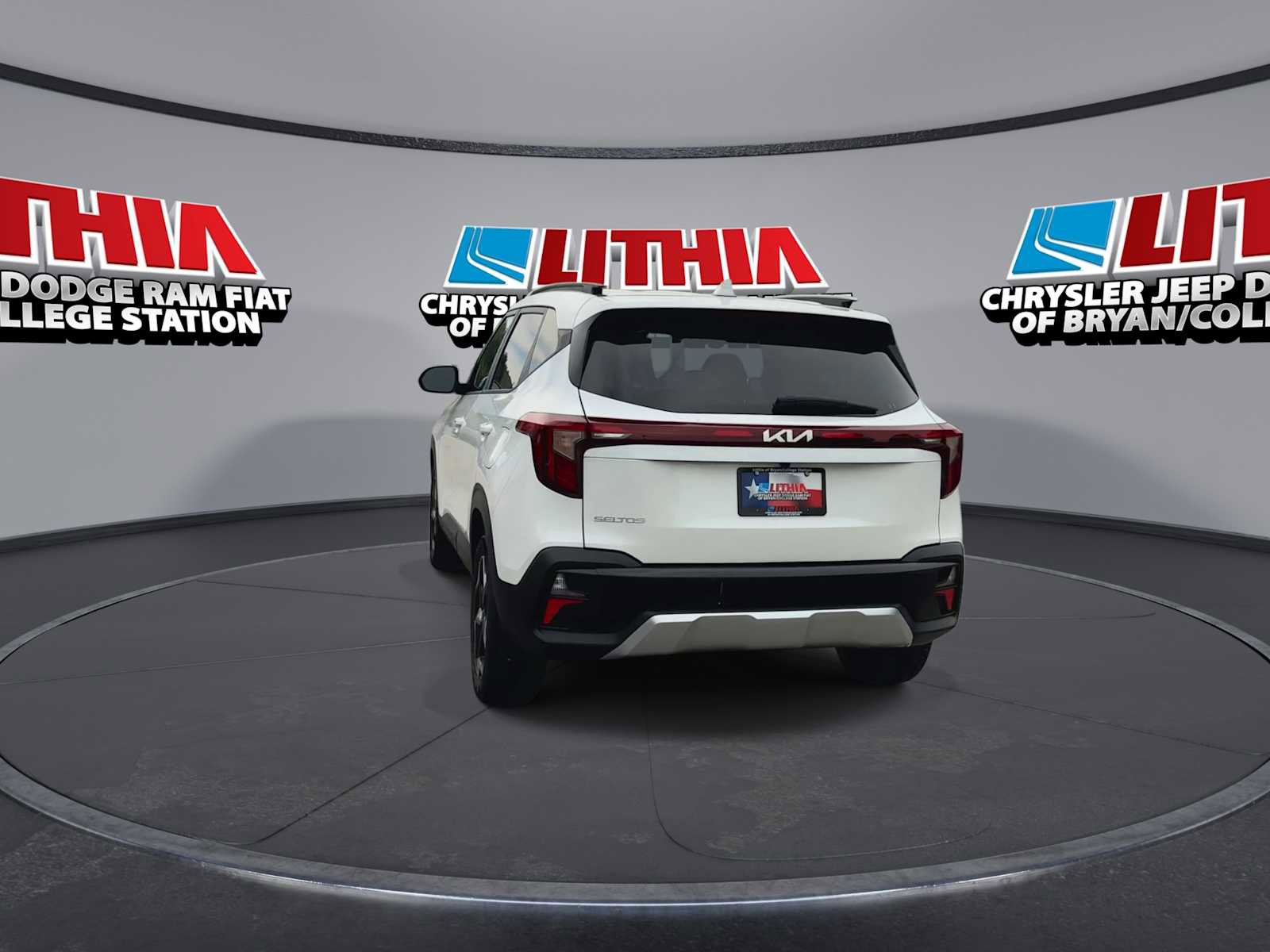 Used 2025 Kia Seltos S FWD image 7
