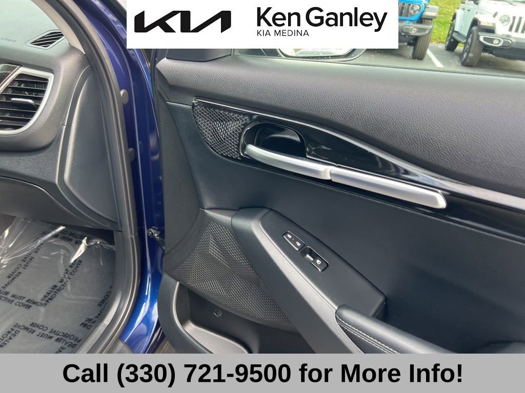 Certified 2023 Kia Seltos EX image 60