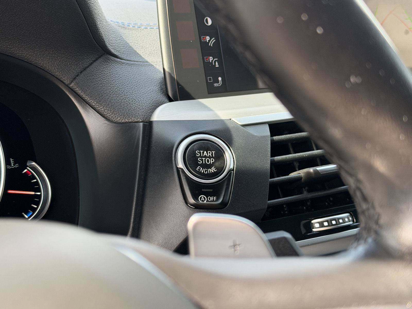 Used 2018 BMW X3 M40i image 24