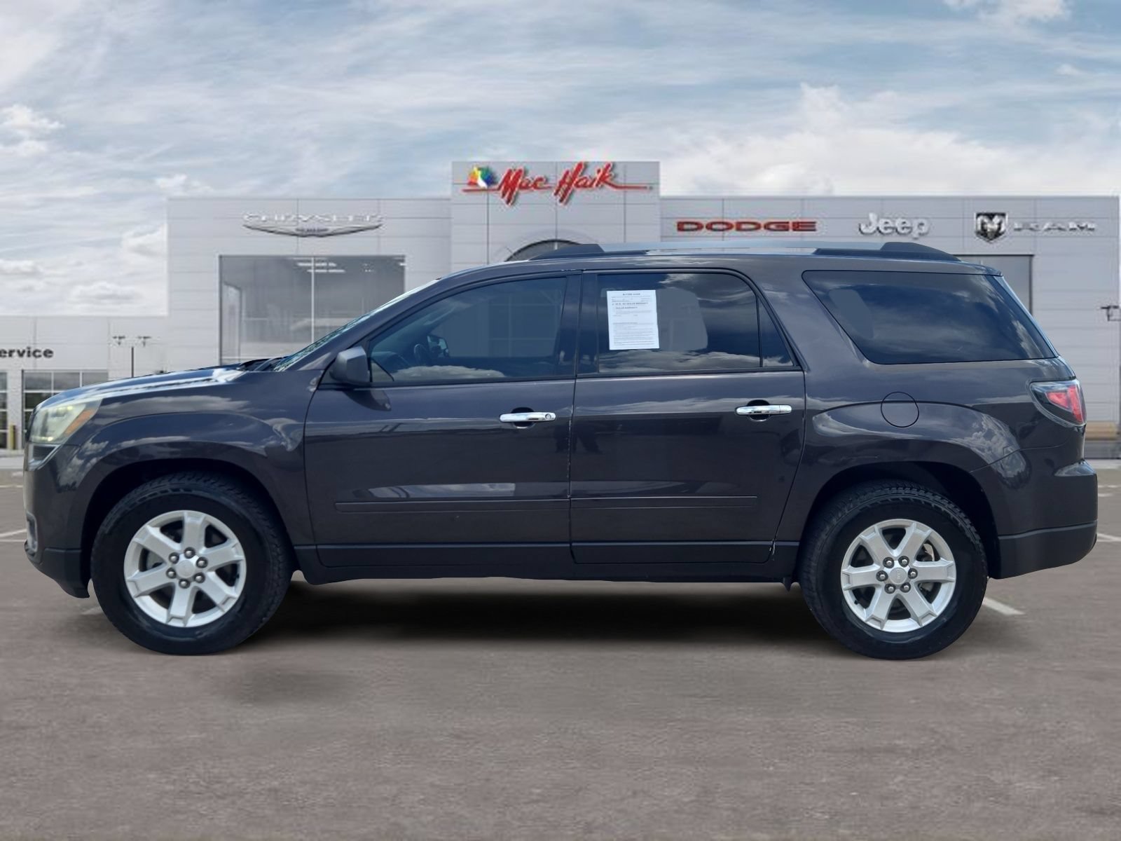 Used 2016 GMC Acadia SLE FWD image 2
