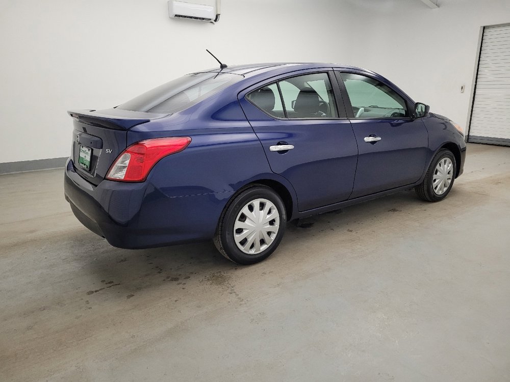 Used 2019 Nissan Versa SV FWD image 10