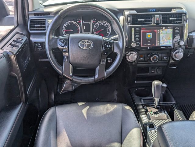 Used 2020 Toyota 4Runner TRD Off-Road Premium AWD/4WD image 12