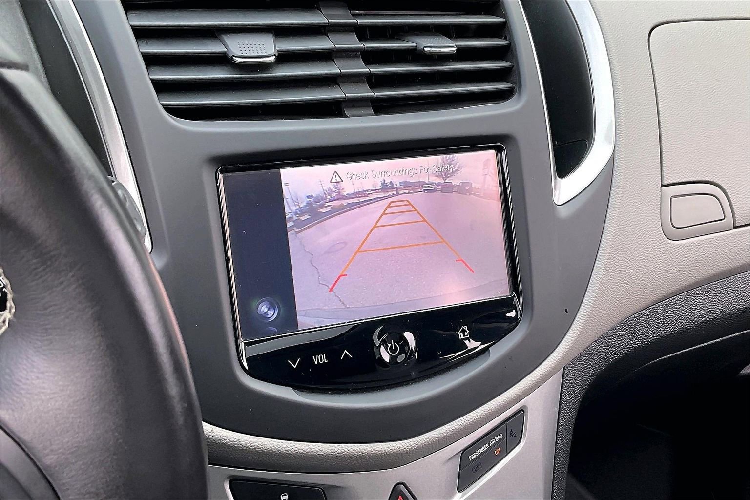 Used 2016 Chevrolet Trax LT w/ LT Sun and Sound Package image 22