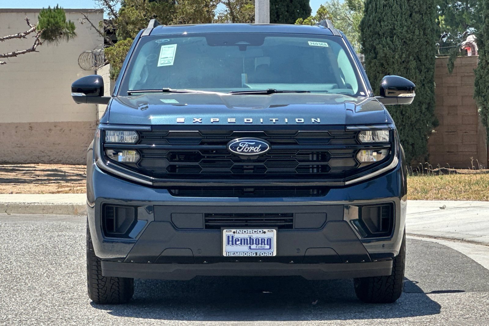 New 2026 Ford Expedition Active RWD image 9