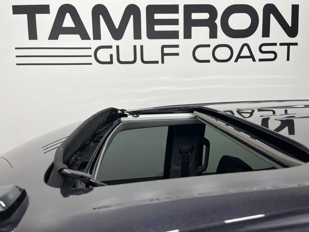 Used 2022 GMC Sierra 1500 Denali AWD/4WD image 17