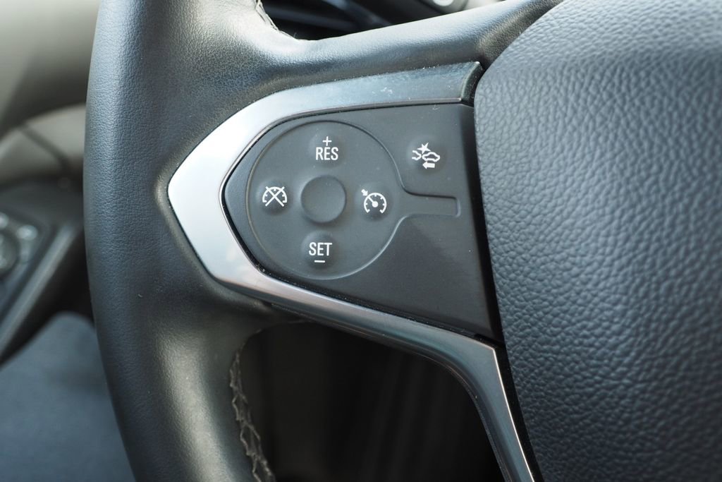 Used 2023 Chevrolet Traverse LT AWD/4WD image 28