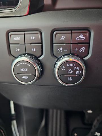 New 2026 GMC Sierra 2500 AT4 w/ AT4 Premium Plus Package image 30