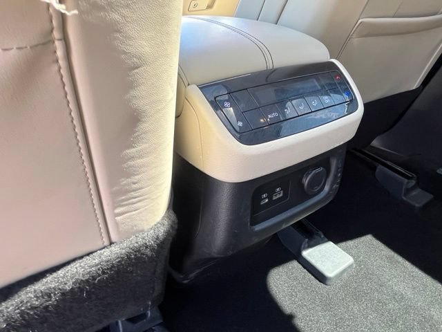 Certified 2023 INFINITI QX60 Luxe FWD image 27