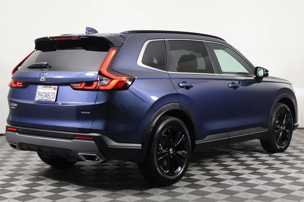 Used 2024 Honda CR-V Sport Touring image 4