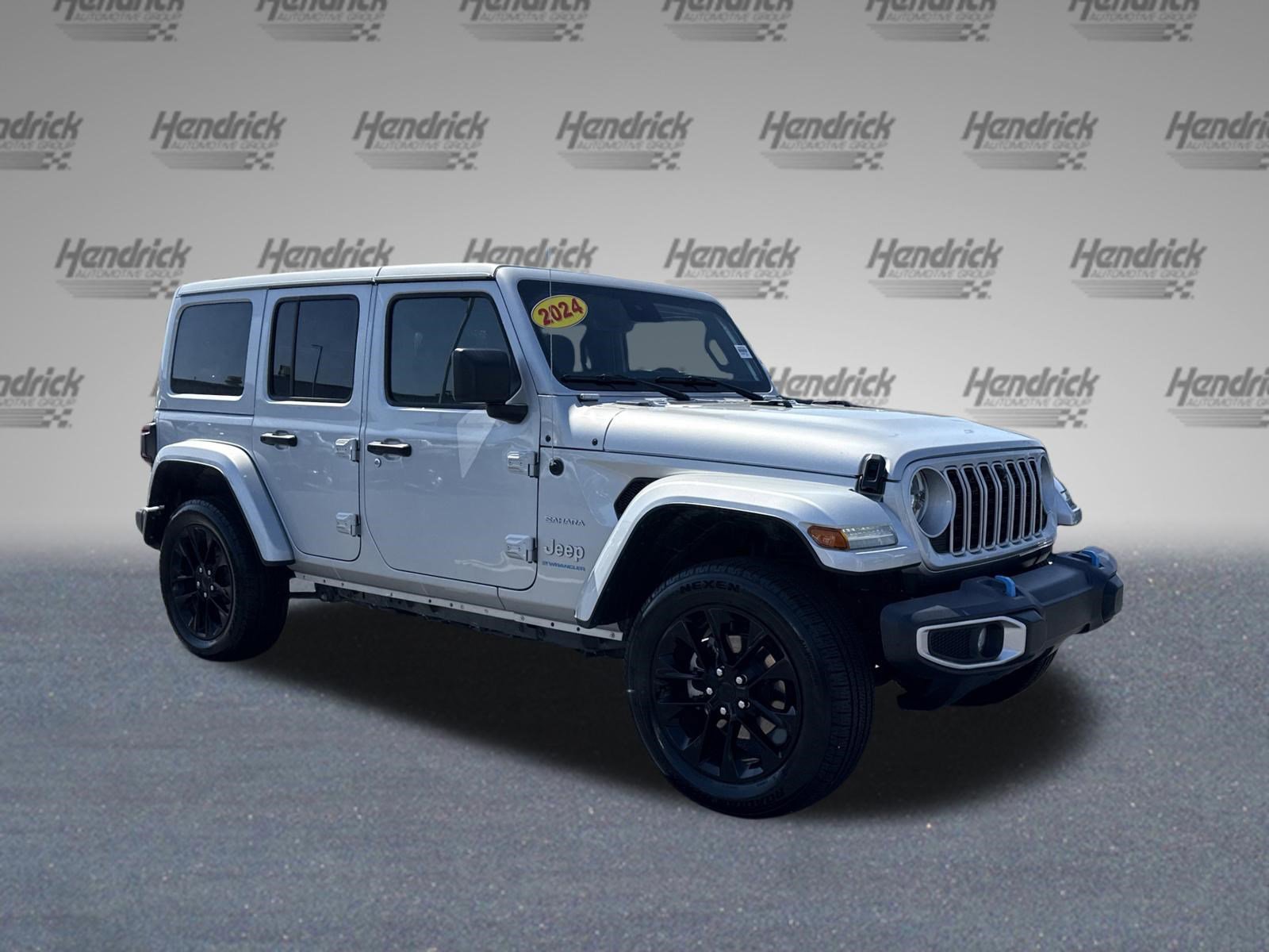 Used 2024 Jeep Wrangler Sahara w/ Technology Group image 2