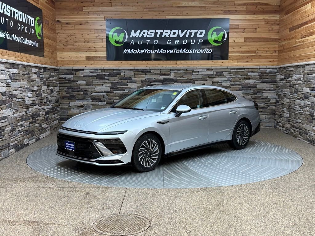 Used 2025 Hyundai Sonata SEL image 4