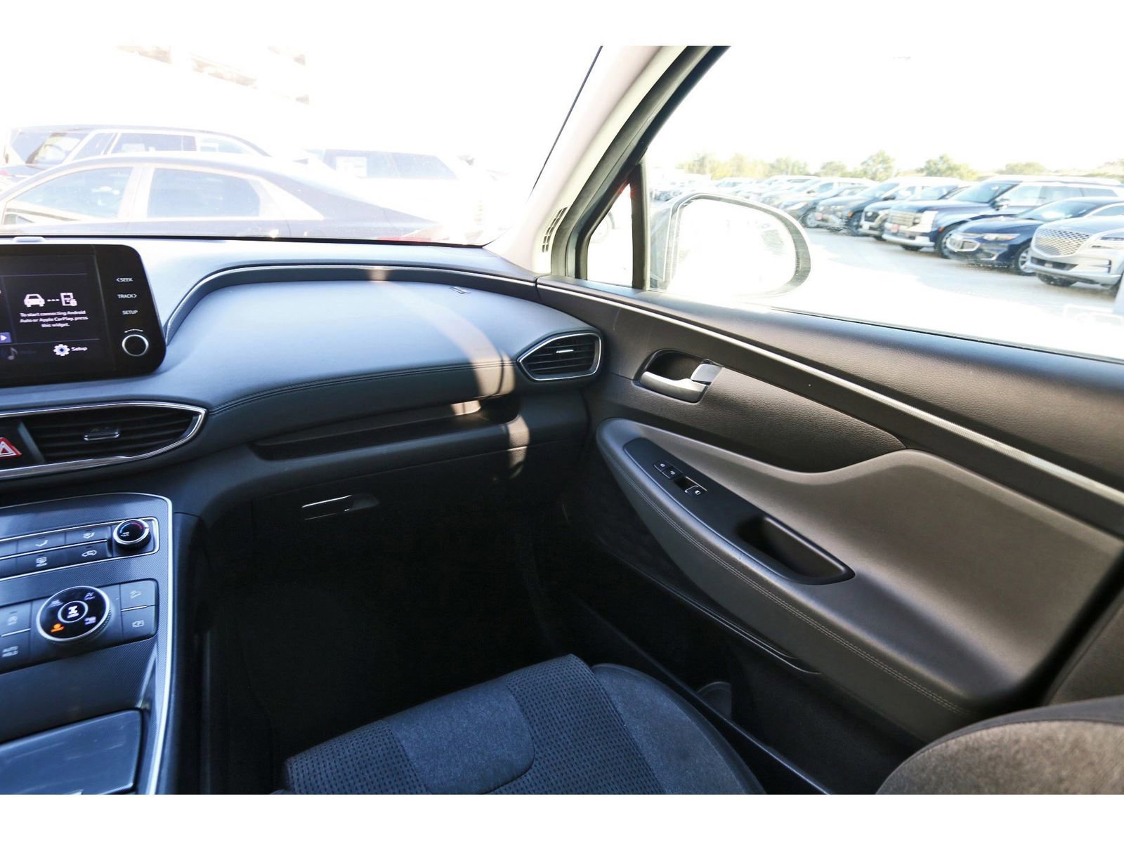 Used 2021 Hyundai Santa Fe SE image 12