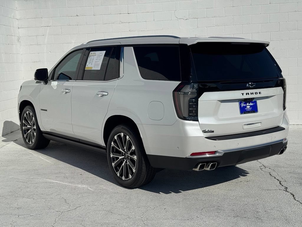 Used 2025 Chevrolet Tahoe High Country AWD/4WD image 11