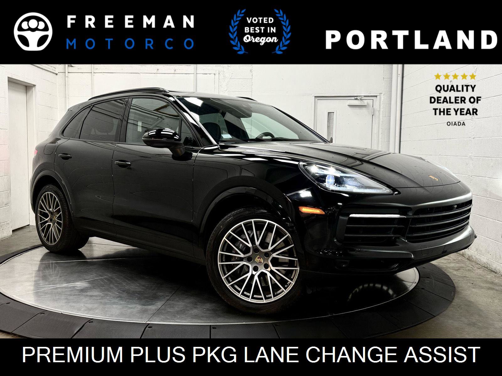 Used 2022 Porsche Cayenne Platinum Edition AWD/4WD image 1