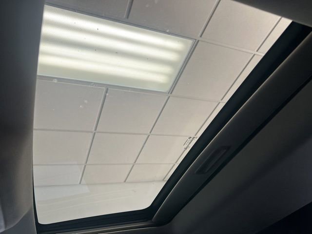 Used 2017 RAM 1500 Laramie w/ Convenience Group image 14