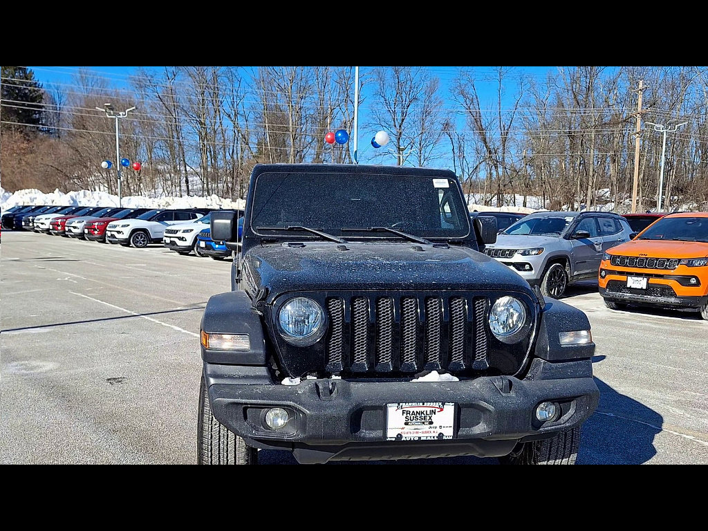 Used 2019 Jeep Wrangler Unlimited Sport S image 3