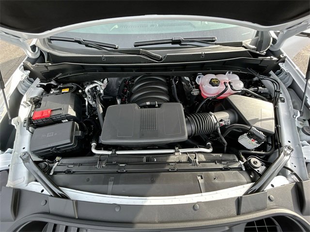 New 2025 Chevrolet Suburban LT w/ Comfort Package image 30